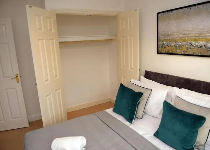 Charming 3 Bed House In 브리스틀