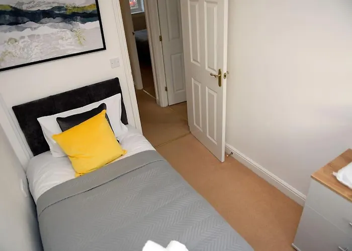 Charming 3 Bed House In *